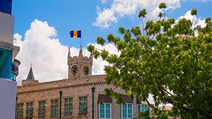 加拿大University of brighton <em>布莱</em><em>登</em>大学留学生学历学位认证没有毕业还能进行认